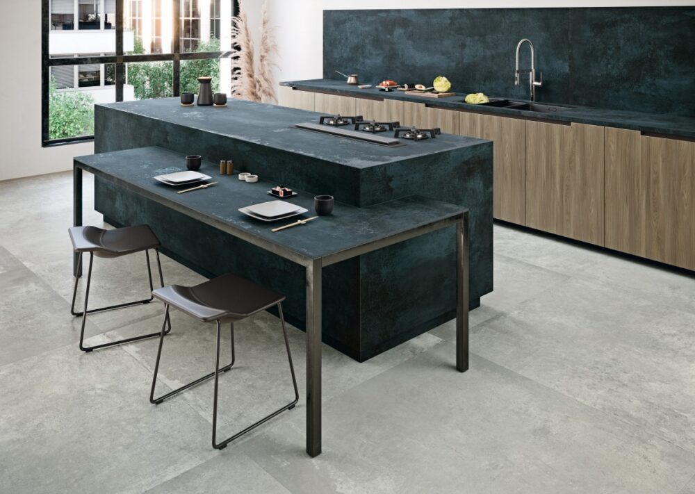 DISTRITO METAL RANGE BY COVERLAM